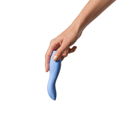 hand holding dame dip vibrator