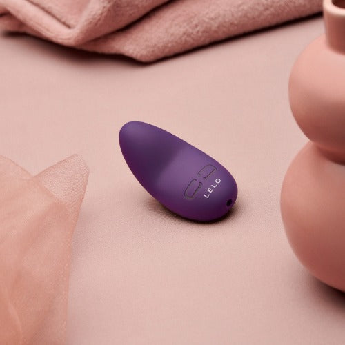 LELO - LILY 3 - Personal Massager - Plum