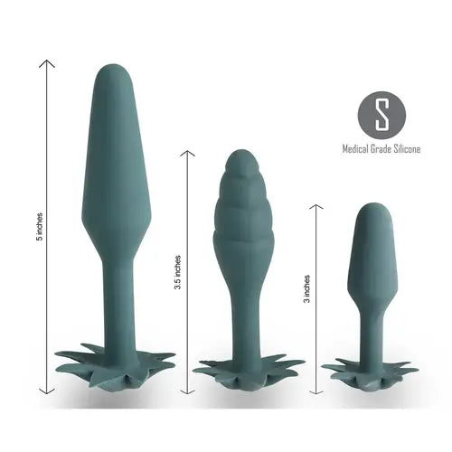 DOOBIE anal trainer kit - 3 dark green anal plugs in small, medium, and large with size markings