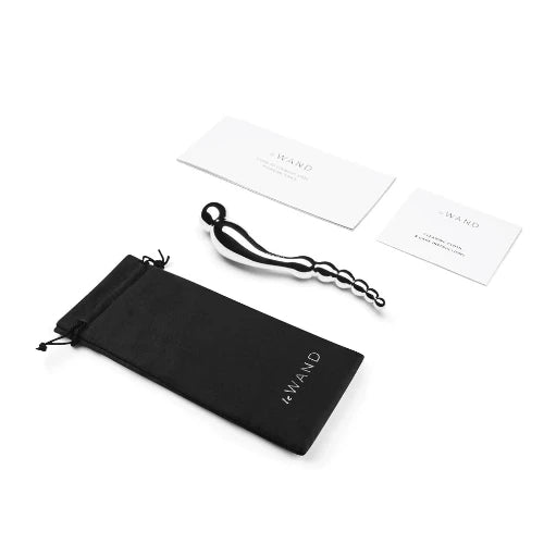 swerve dildo with soft storage back and two white cards