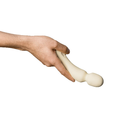 hand holding Min butter wand vibrator